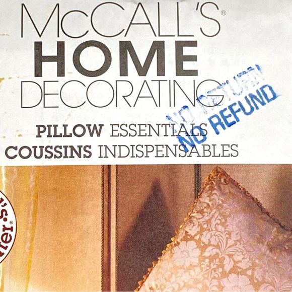 Vintage Sewing Pattern of different shapes of Pillows - Never Used - Picture 2 of 6